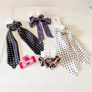 Set of (5) Hair Accessories